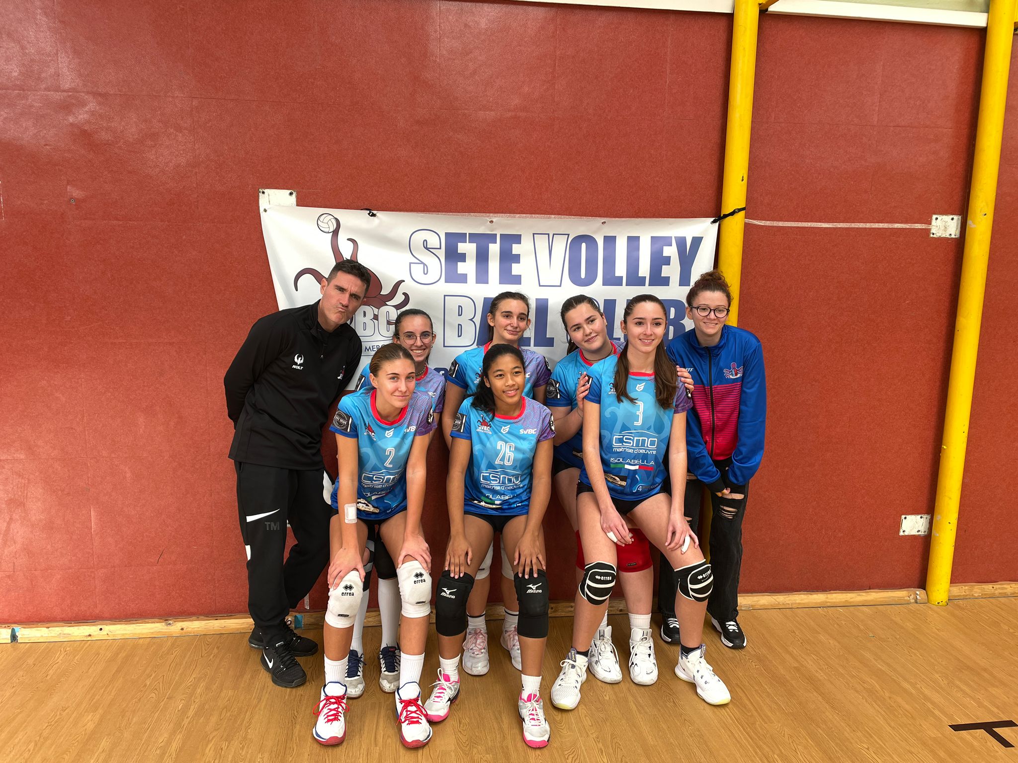 Photo d'équipe absente 